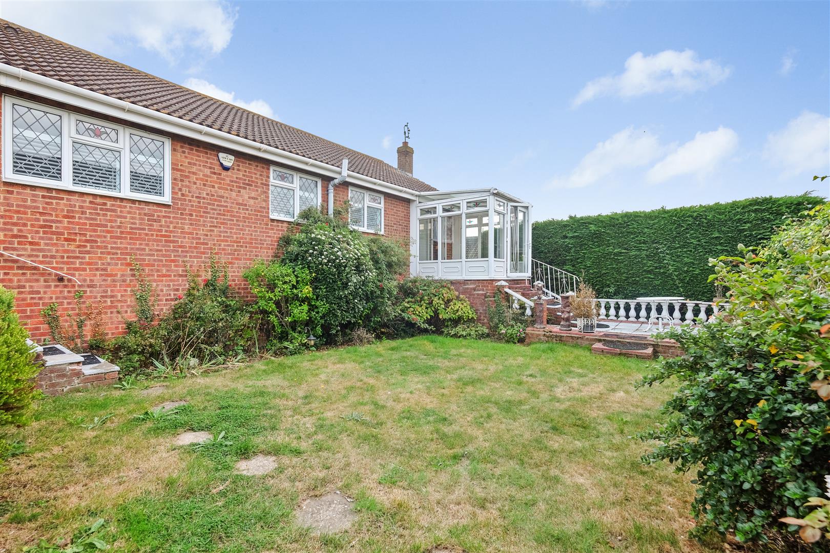2 Bed, 1 Bath Property For Sale in Chanctonbury Chase, Seasalter, CT5 4SS